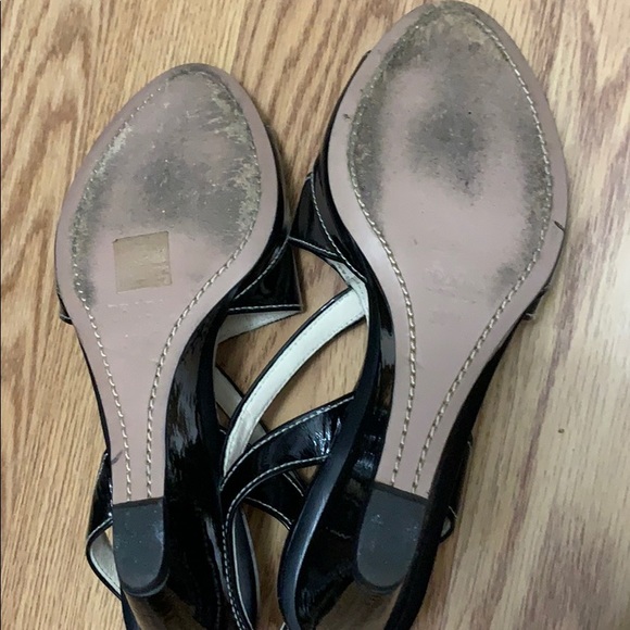 Authentic Prada wedge patent - Picture 4 of 5